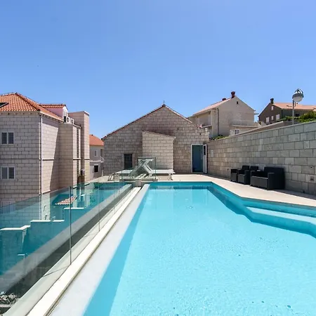Curic Apartment